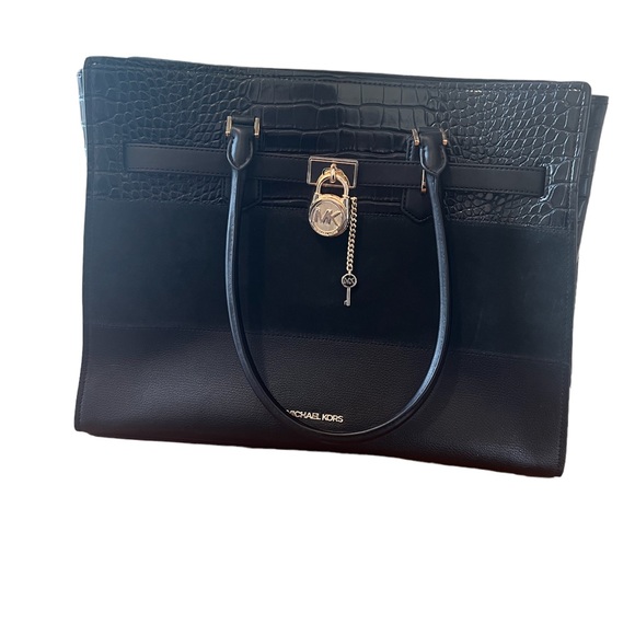 Authentic Michael Kors black leather/suede Croc embossed large tote. - Picture 4 of 6